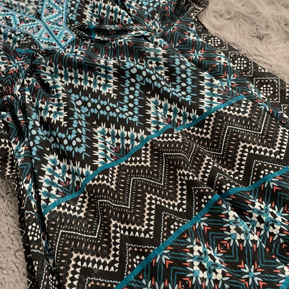 WHBM Embroidered Detail Chevron Kimono Dress NWOT - Picture 5 of 10